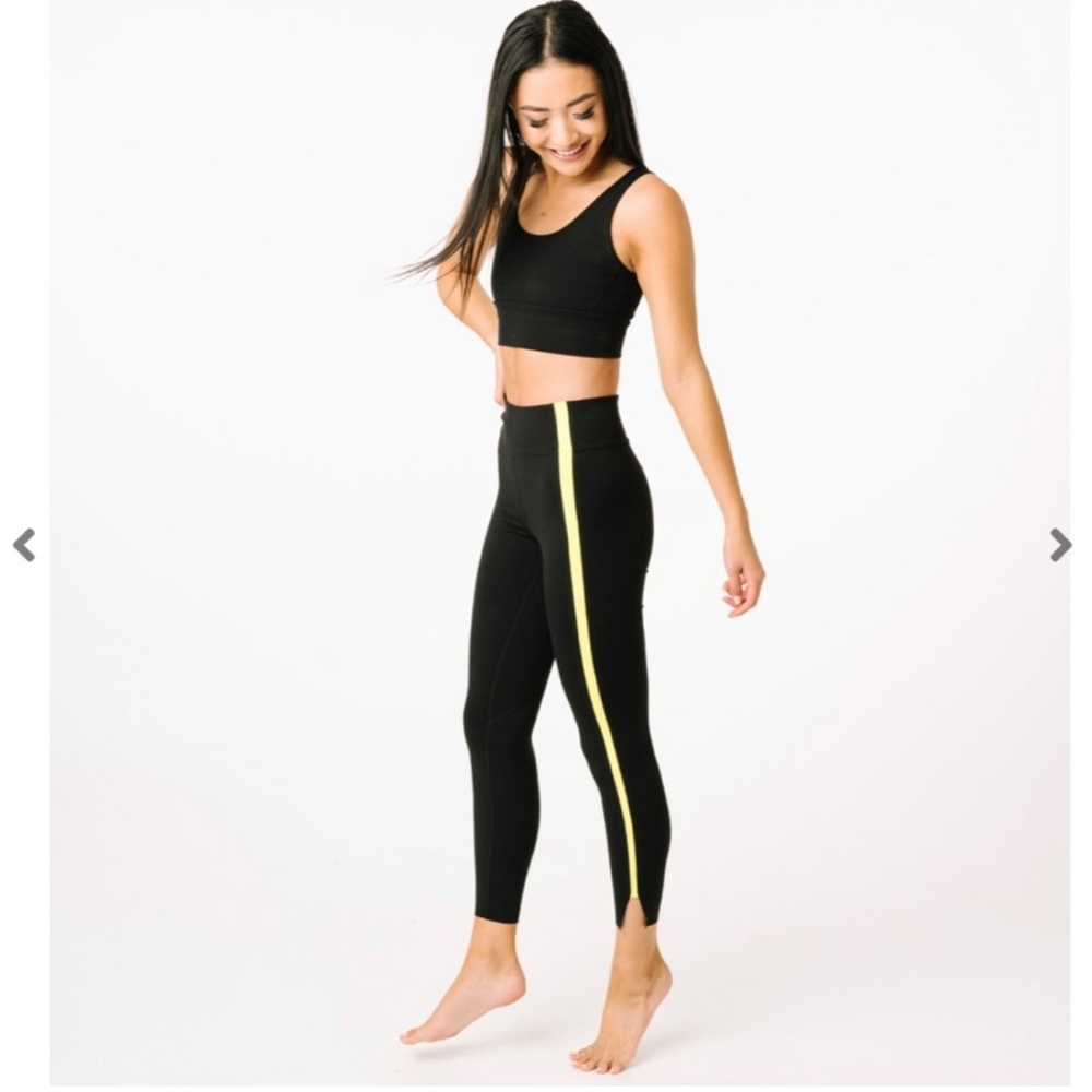 Size 12 Black Neon Tape Luxe Hi-Rise 7/8 24" Zyia Activewear